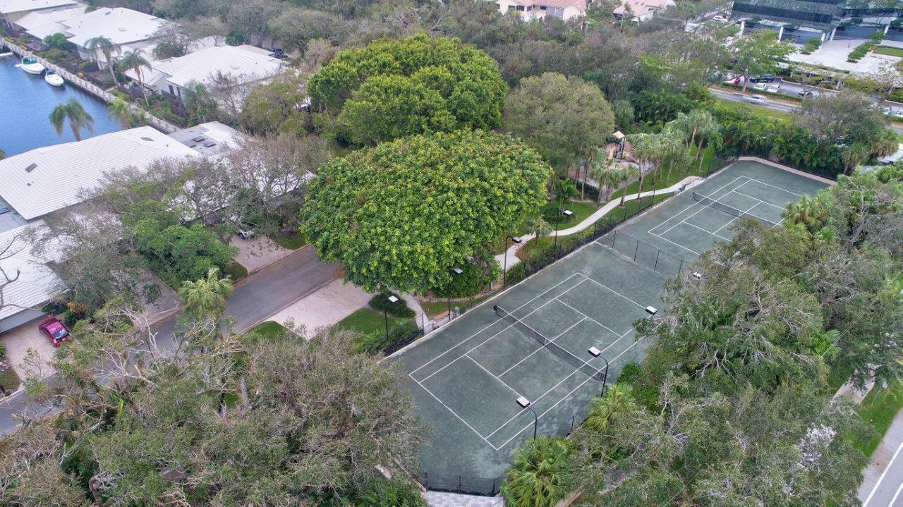 Boca Marina Yacht Club - Residential