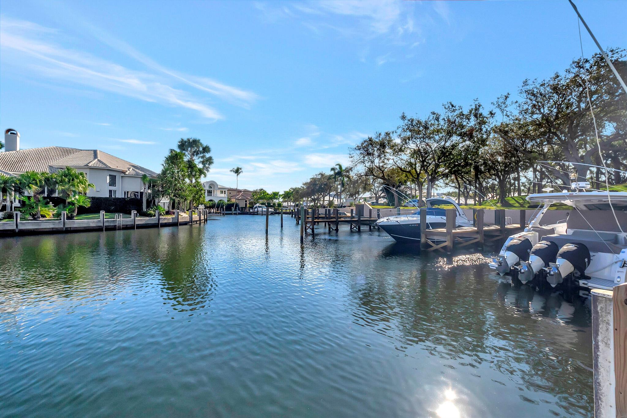 Boca Marina Yacht Club - Residential