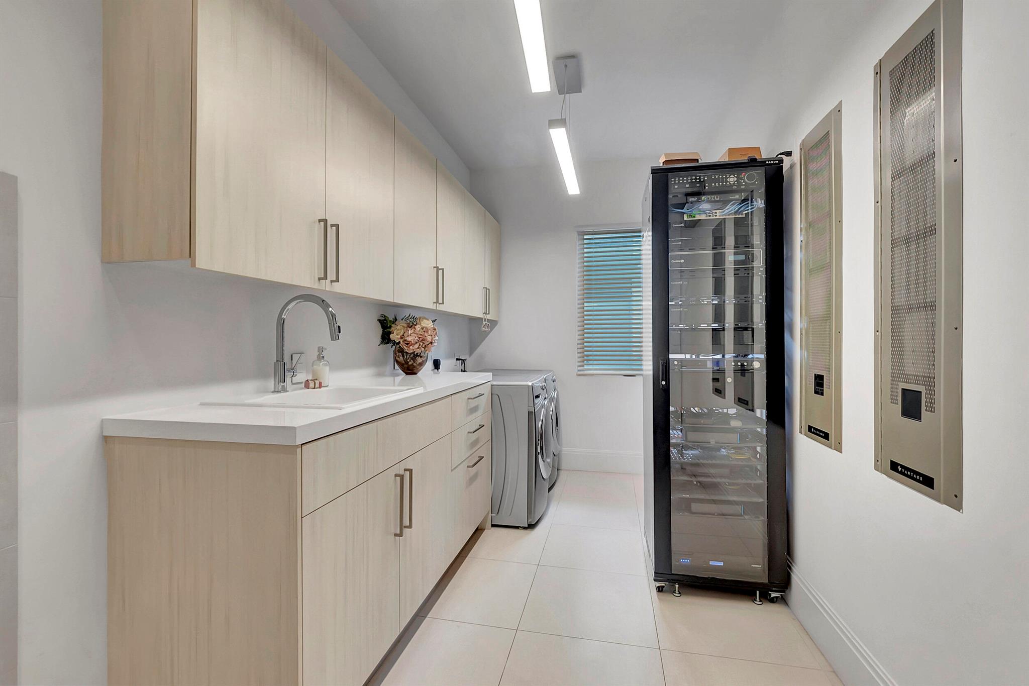 Boca Marina Yacht Club - Residential