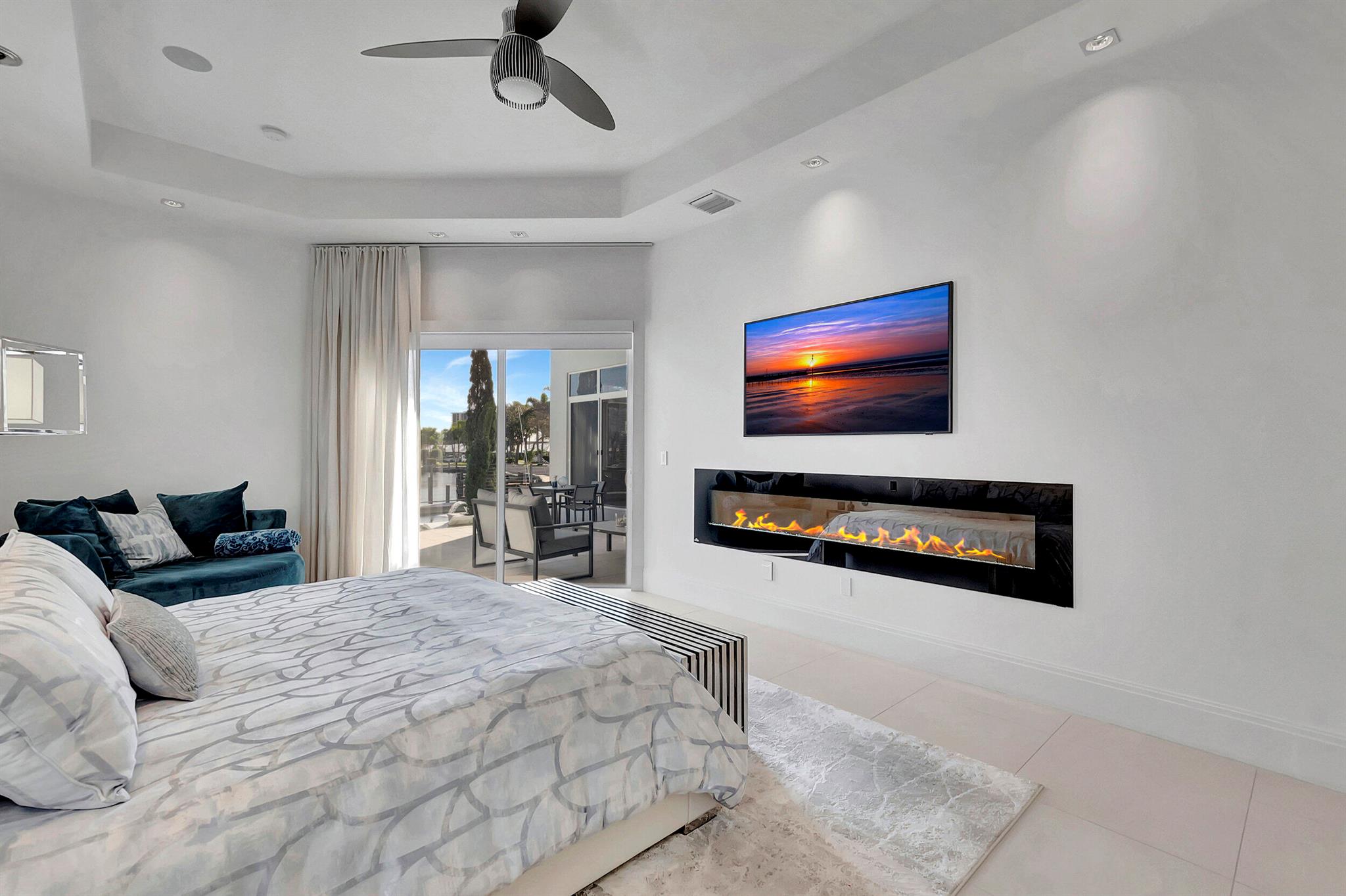 Boca Marina Yacht Club - Residential