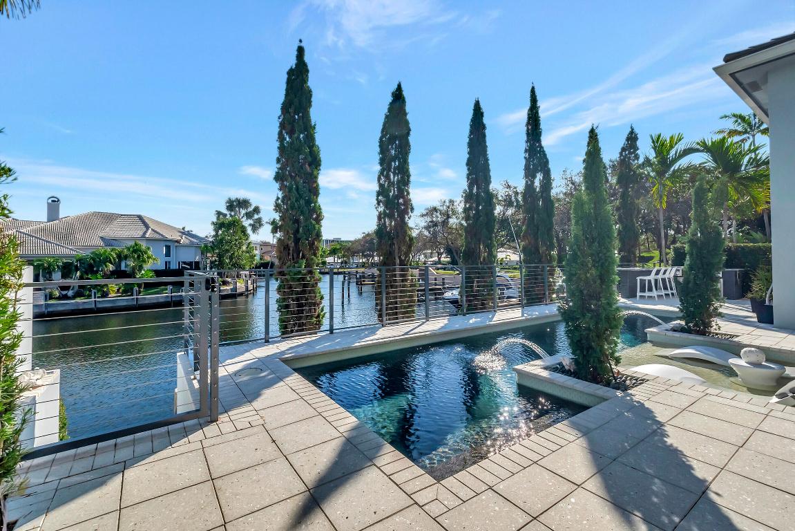 Boca Marina Yacht Club - Residential