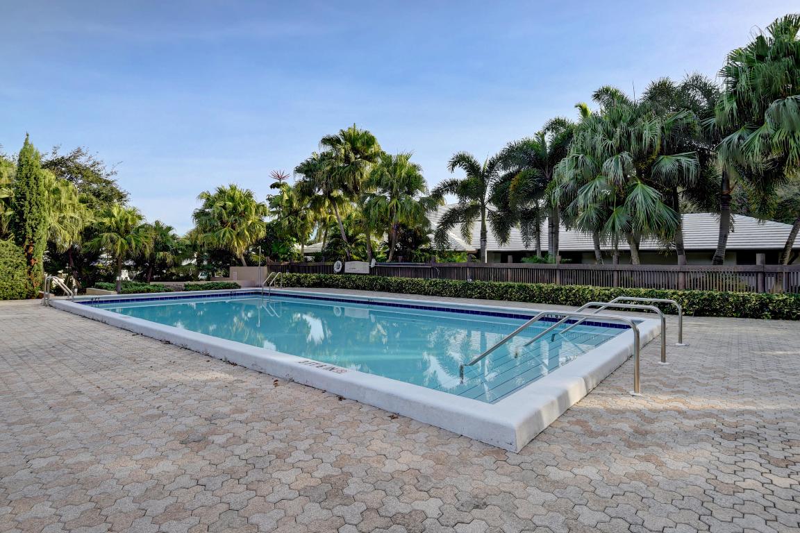 Boca Marina Yacht Club - Residential