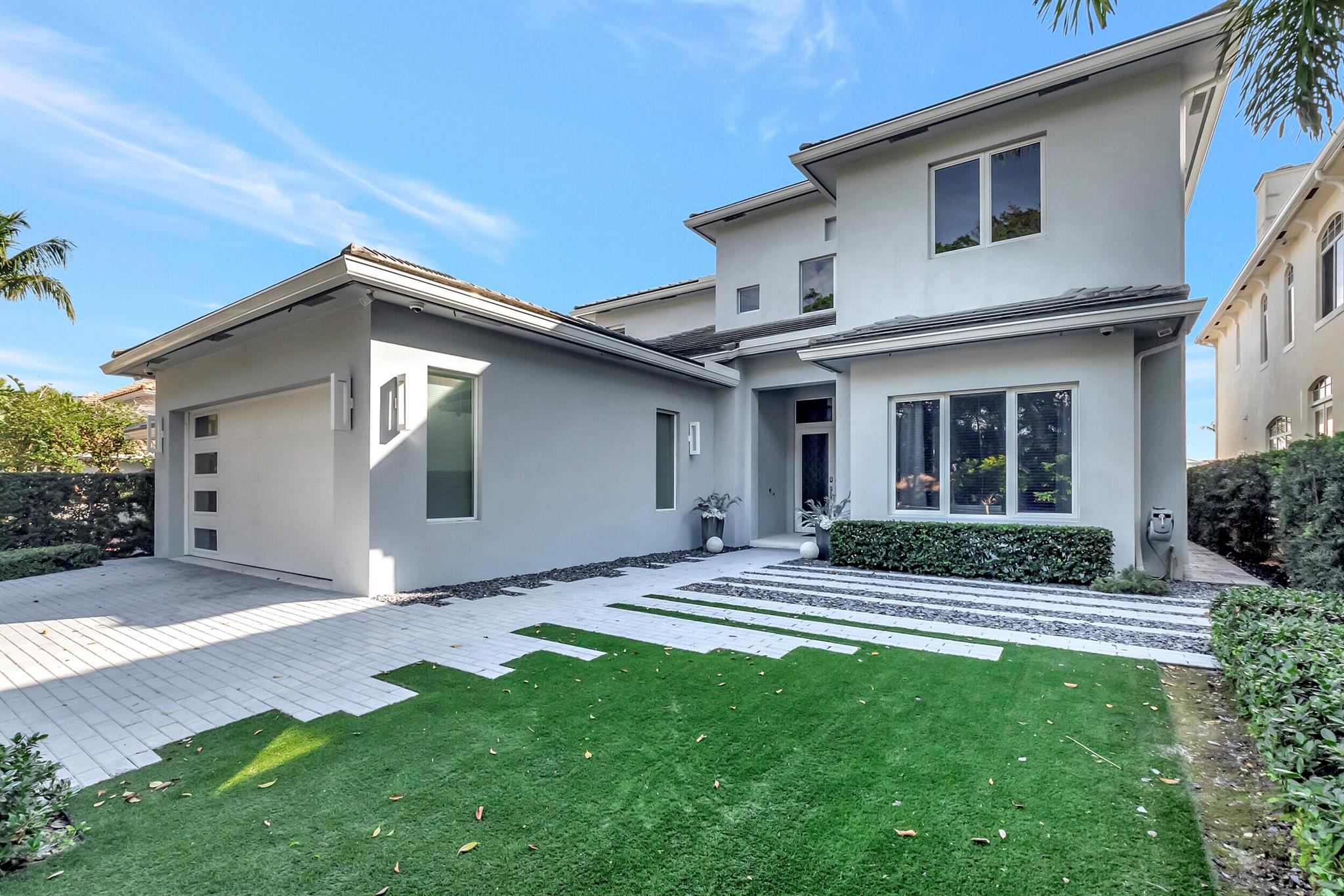 Boca Marina Yacht Club - Residential