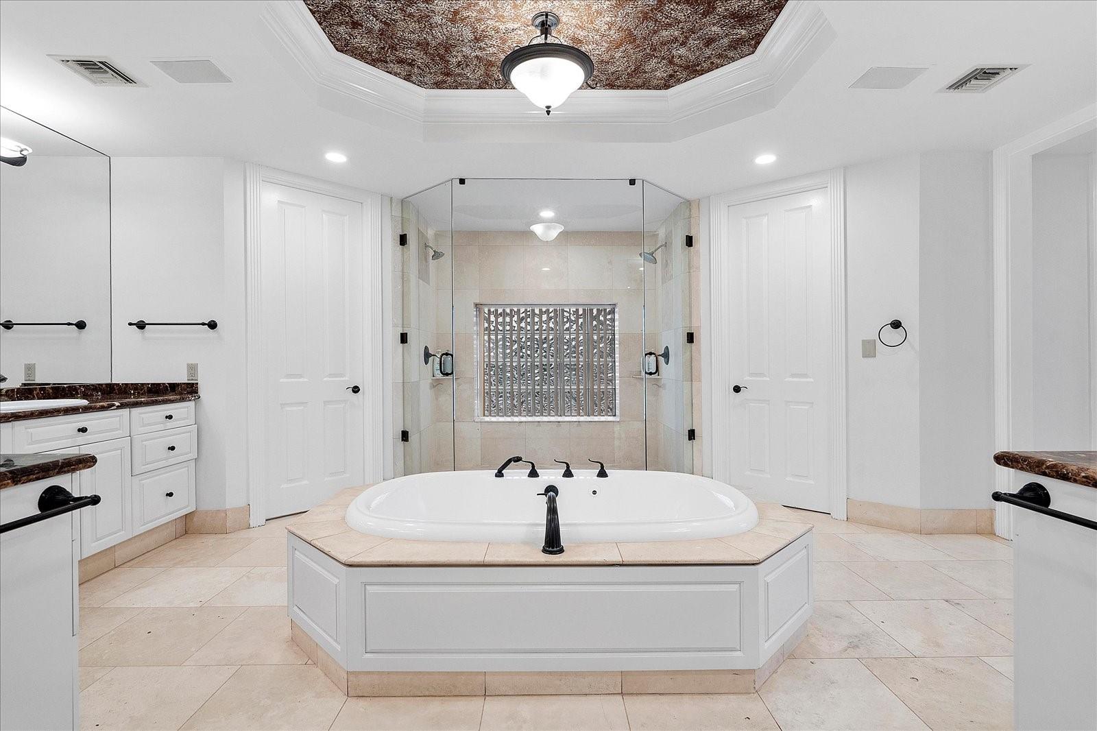 Riviera 6-17 B - Residential Lease