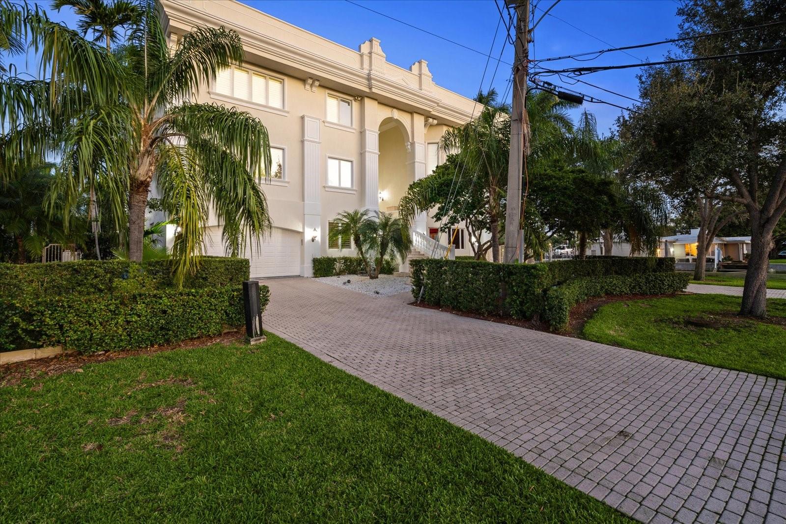 Riviera 6-17 B - Residential Lease