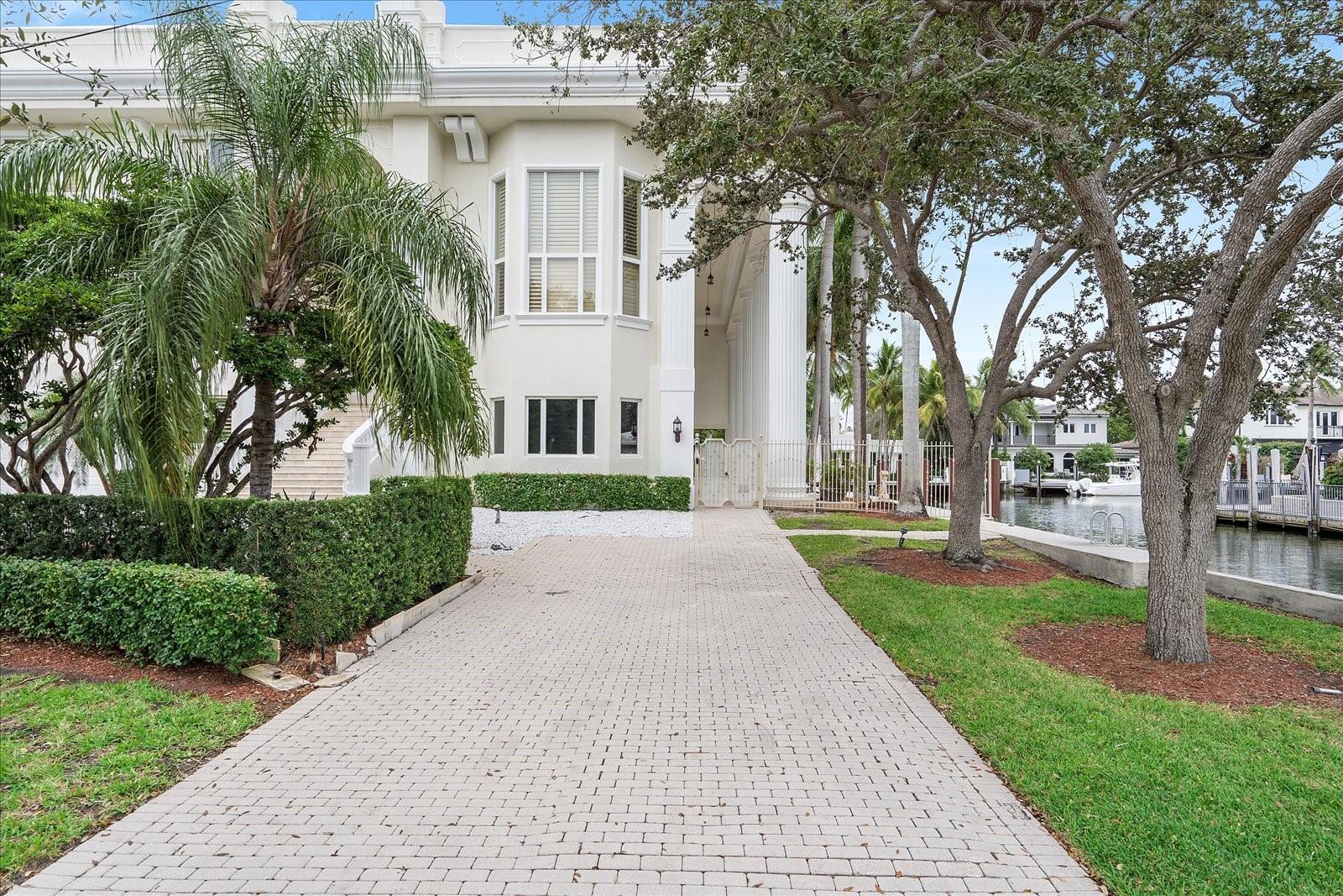 Riviera 6-17 B - Residential Lease