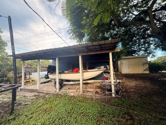 Photo of 520 NW 7TH Street, Boynton Beach, FL 33426 (MLS # B26072718)