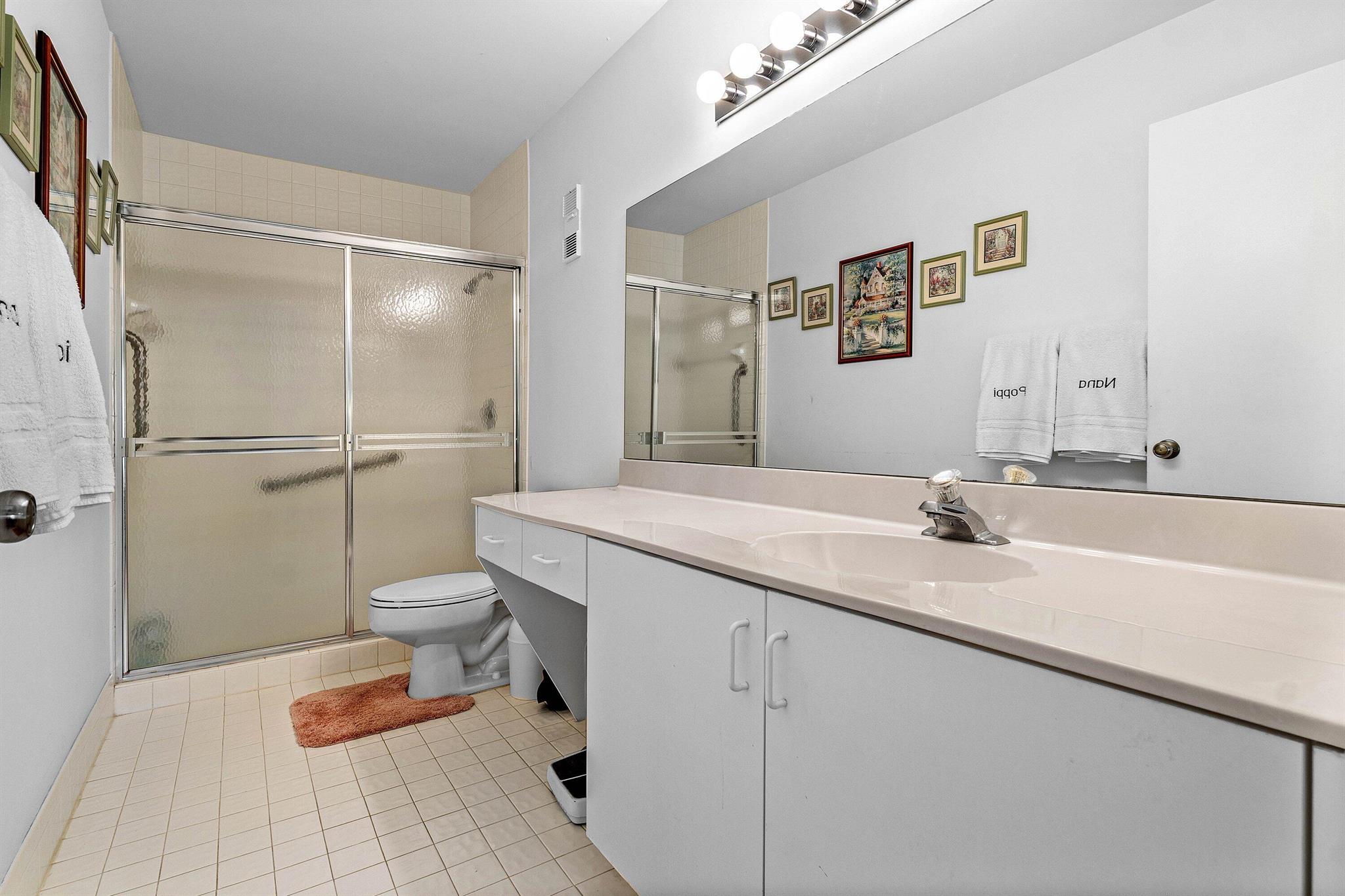 WHISPER WALK SEC E CONDO - Residential