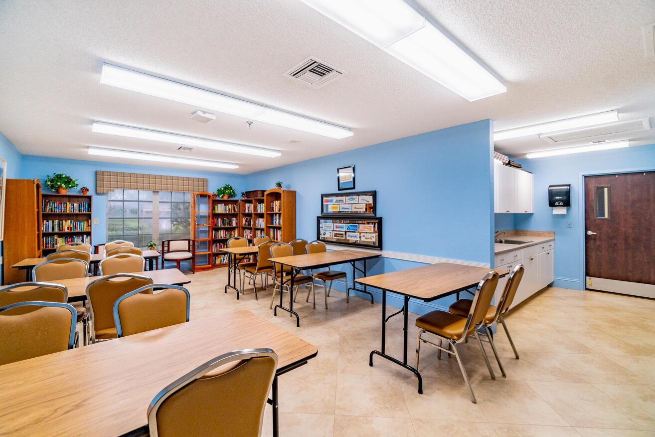 WHISPER WALK SEC E CONDO - Residential