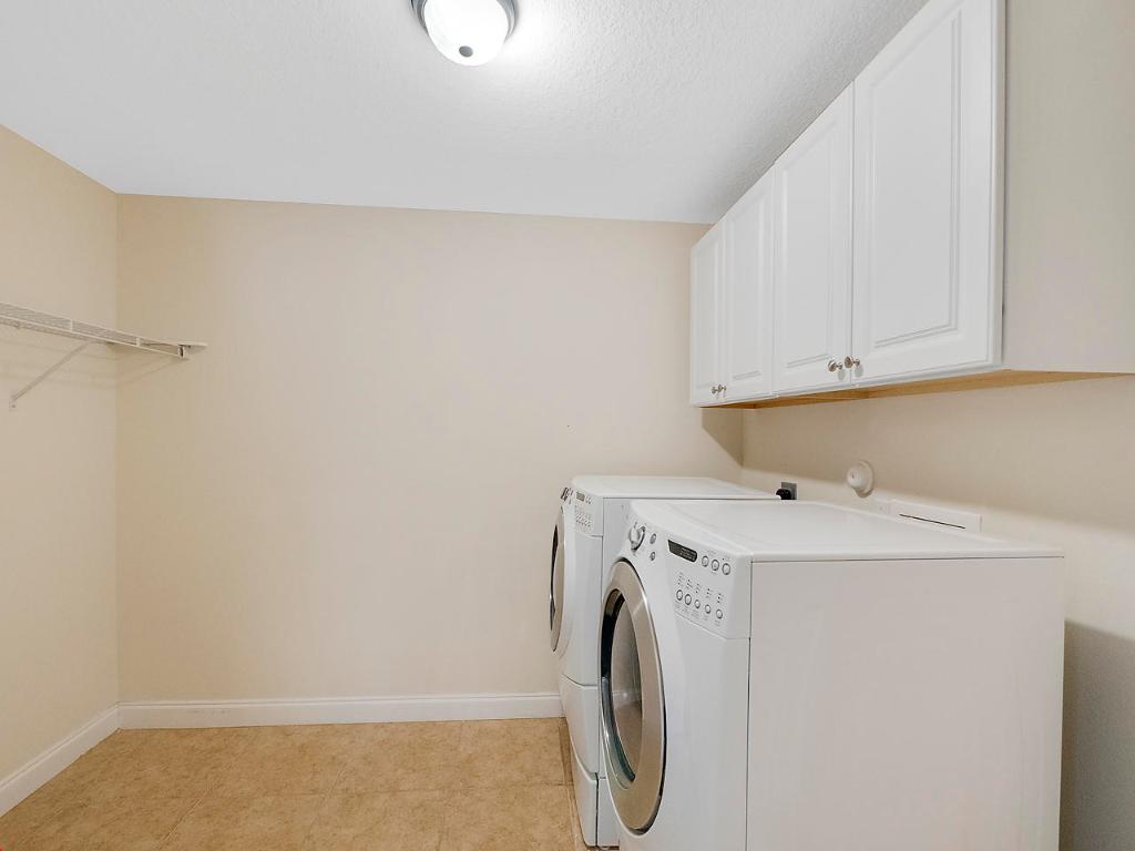 PORT ST LUCIE SECTION 46 1ST REPLAT - Residential