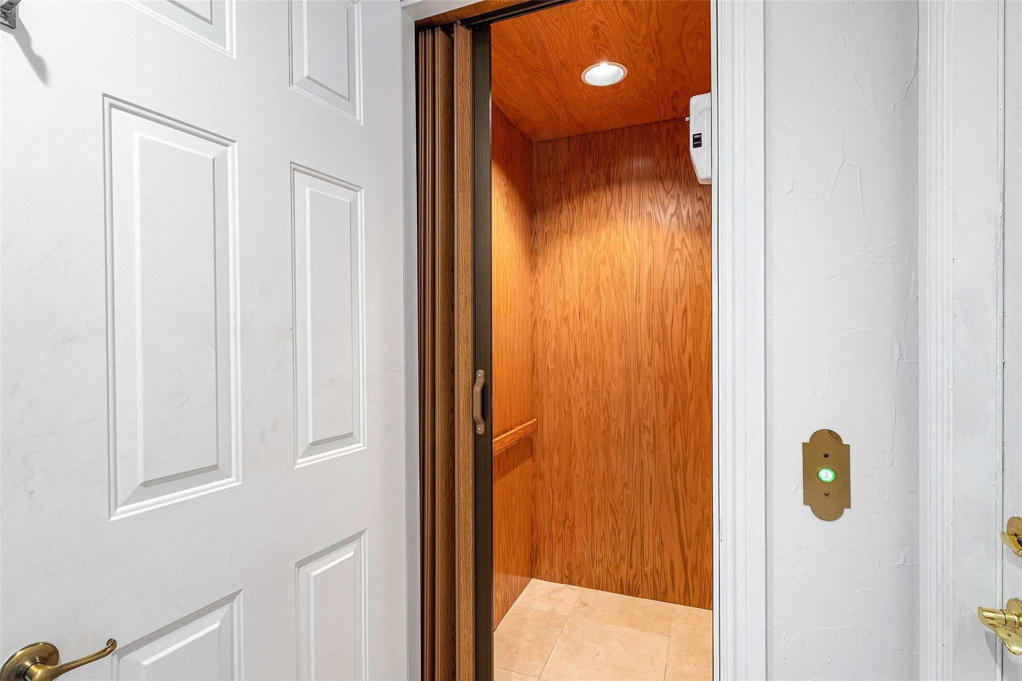 Caseras At Parkland Golf - Residential Lease