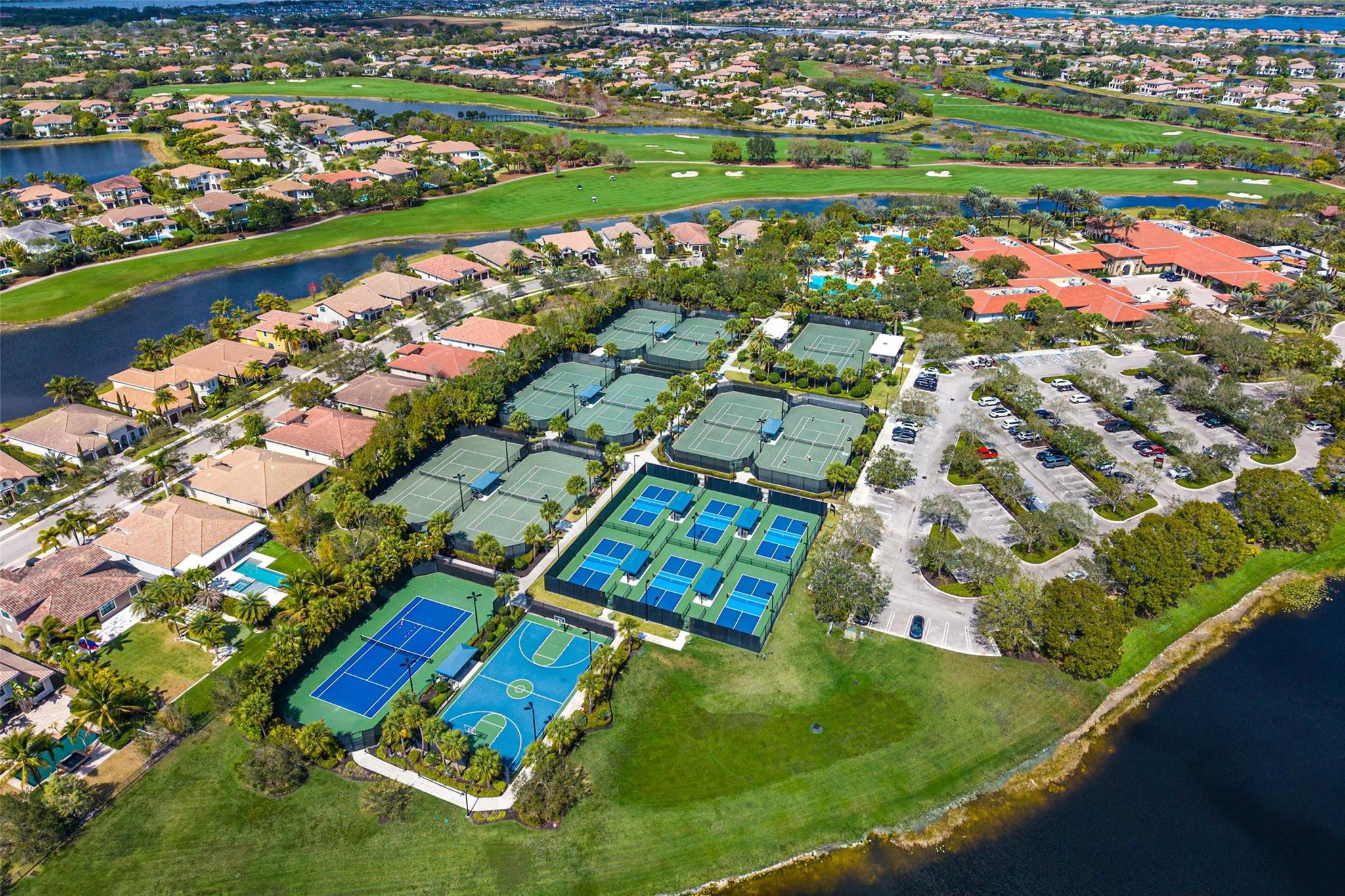 Caseras At Parkland Golf - Residential Lease