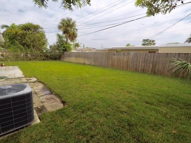 Cresthaven 5 40-4 B - Residential
