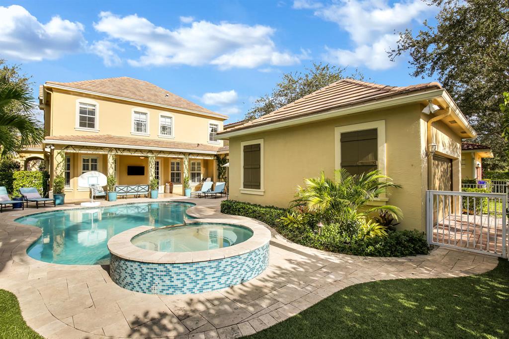 CANTERBURY PLACE - Residential