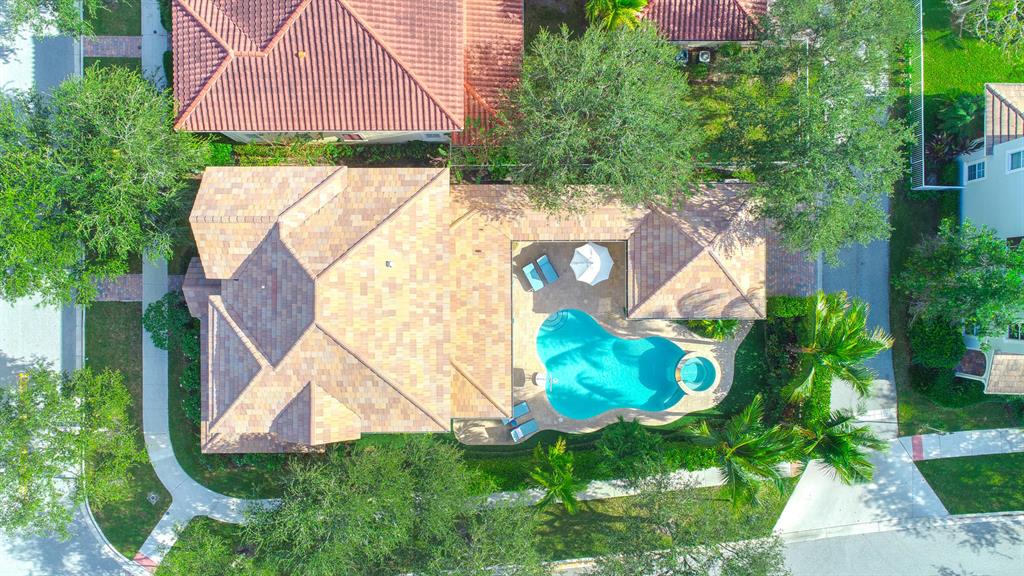 CANTERBURY PLACE - Residential