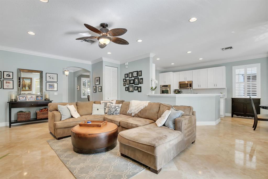 CANTERBURY PLACE - Residential