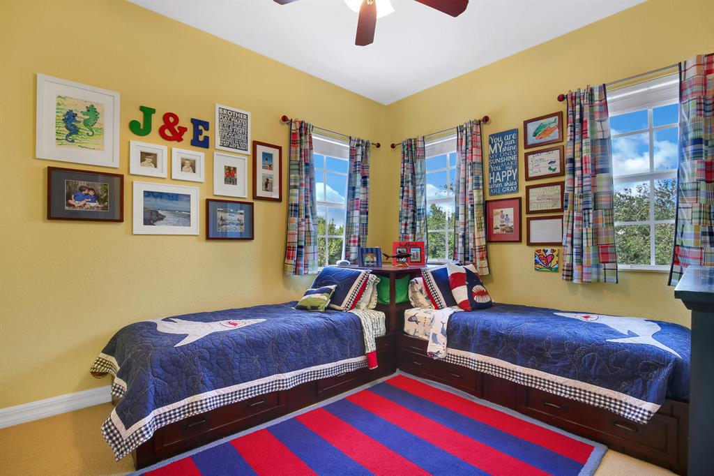 CANTERBURY PLACE - Residential