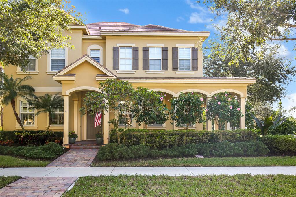 CANTERBURY PLACE - Residential