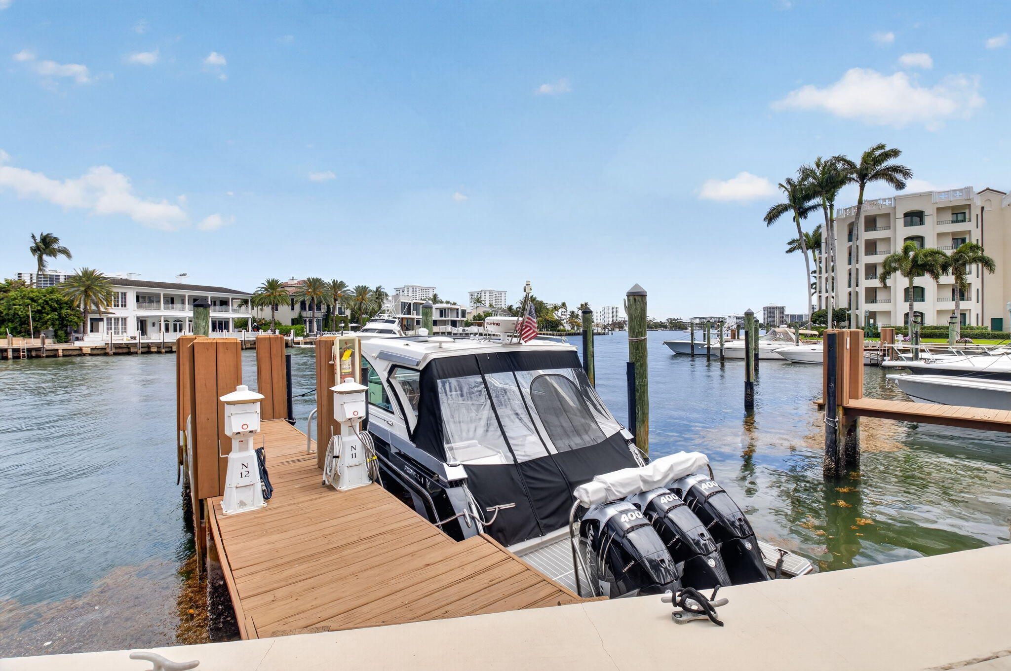 MIZNER COURT - Residential