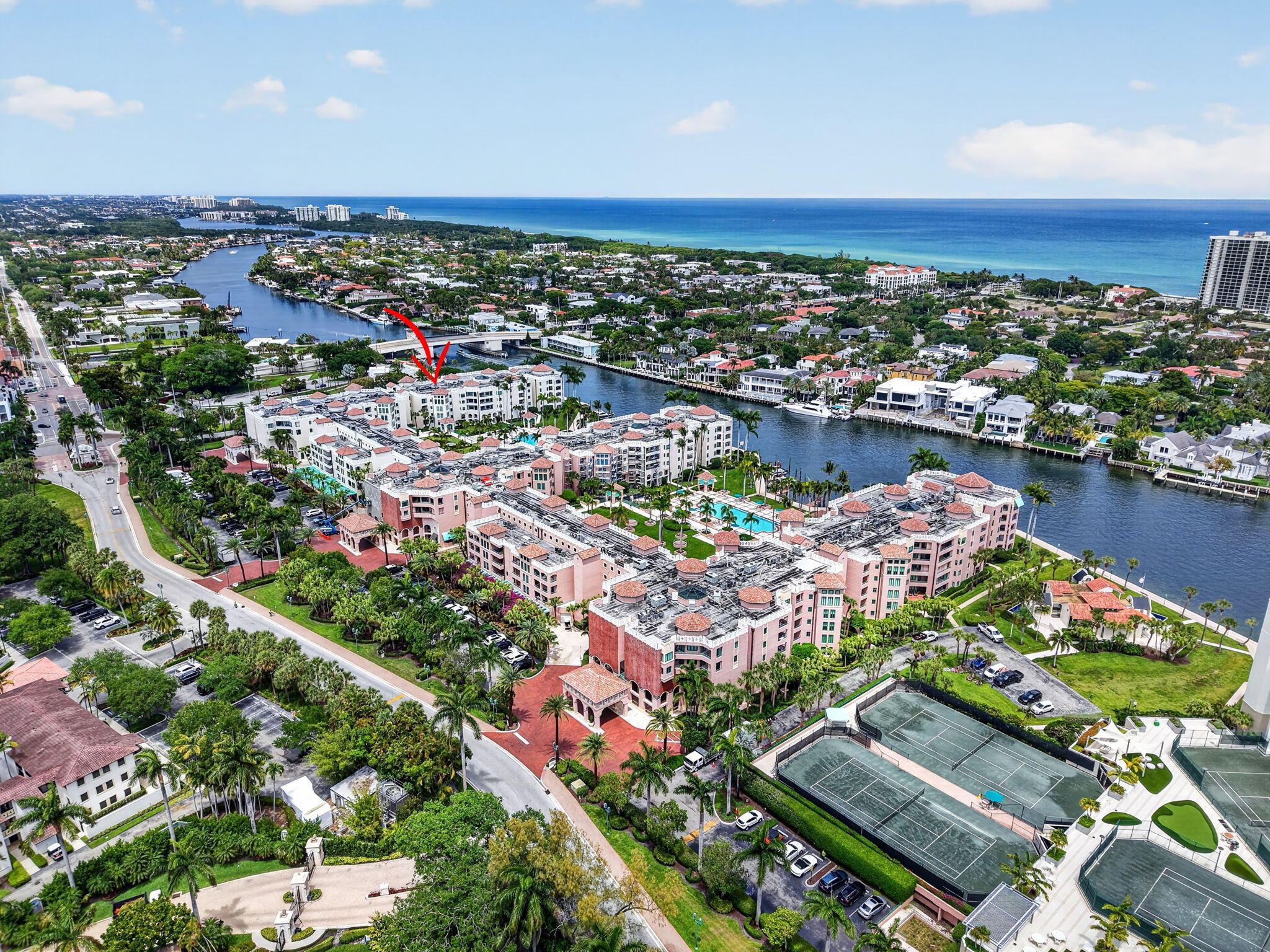 MIZNER COURT - Residential