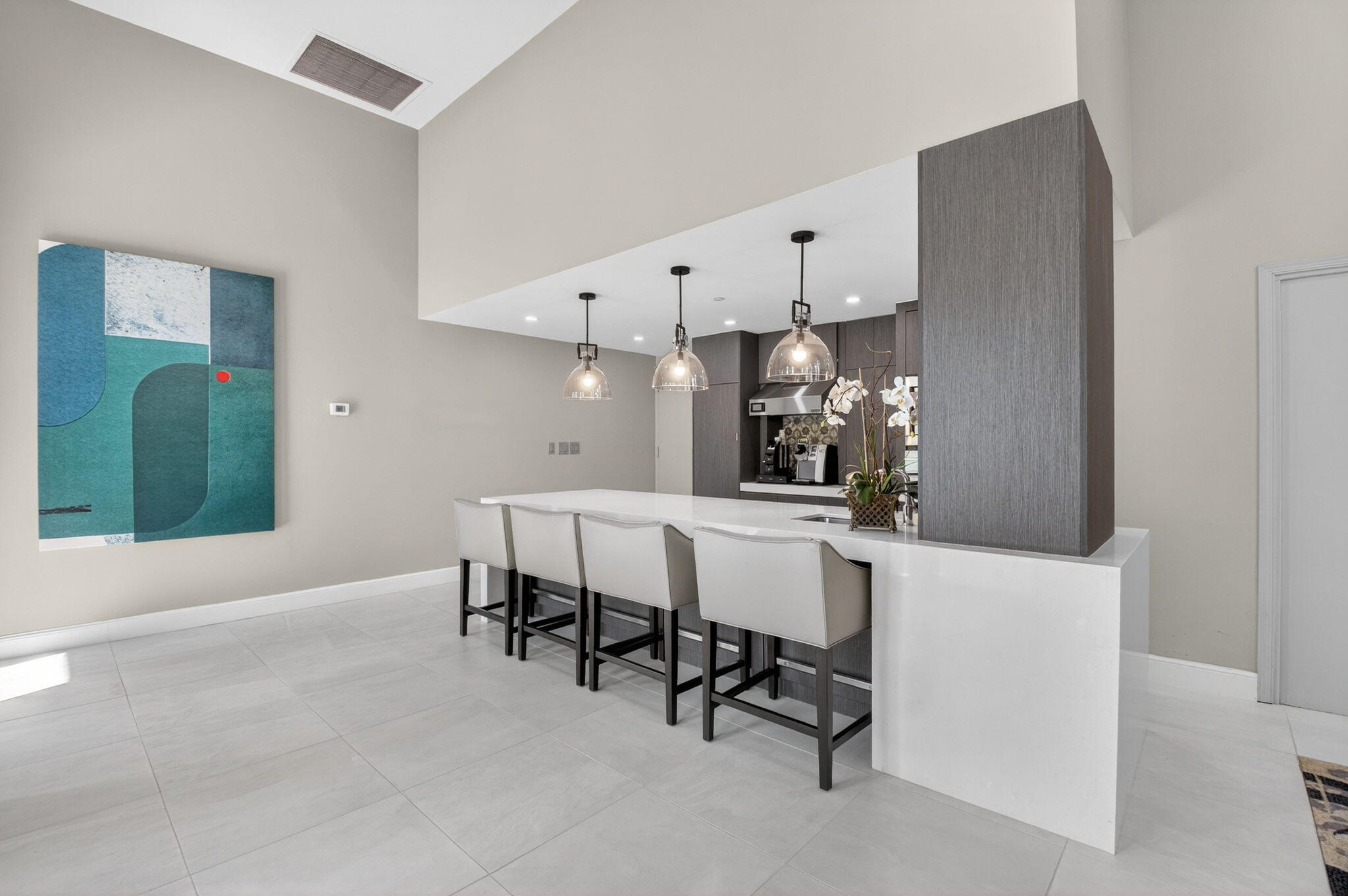 MIZNER COURT - Residential