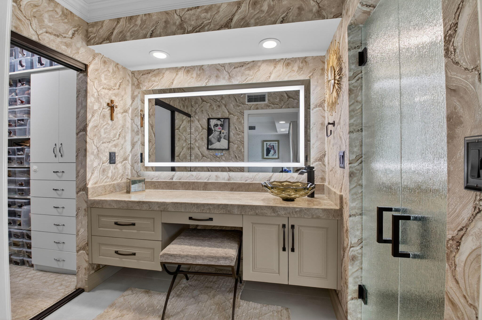 MIZNER COURT - Residential