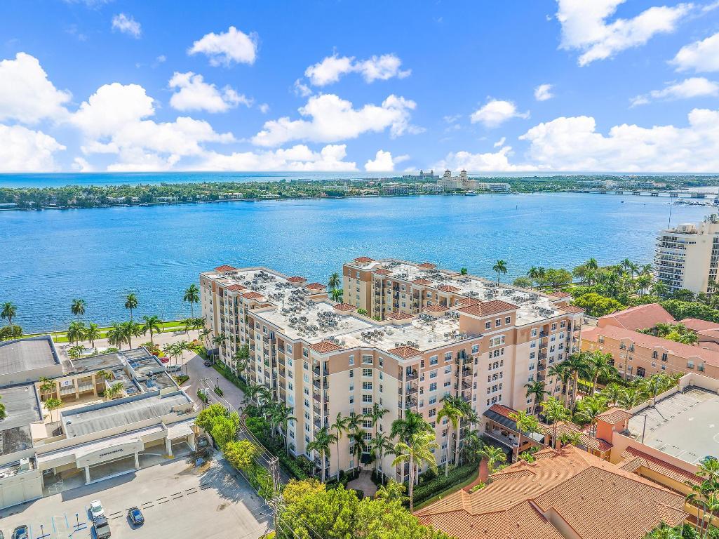 FLAGLER POINTE CONDO - Residential