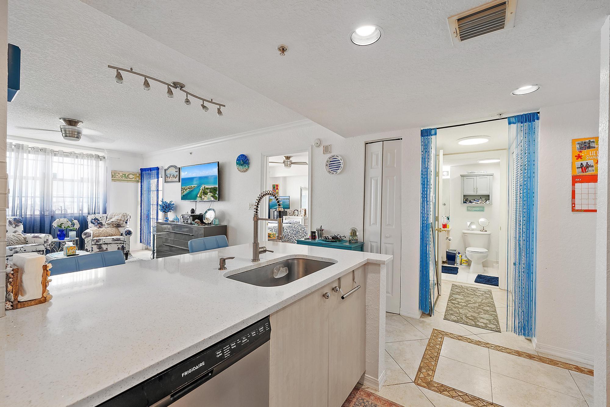 1801 N Flagler Drive 732