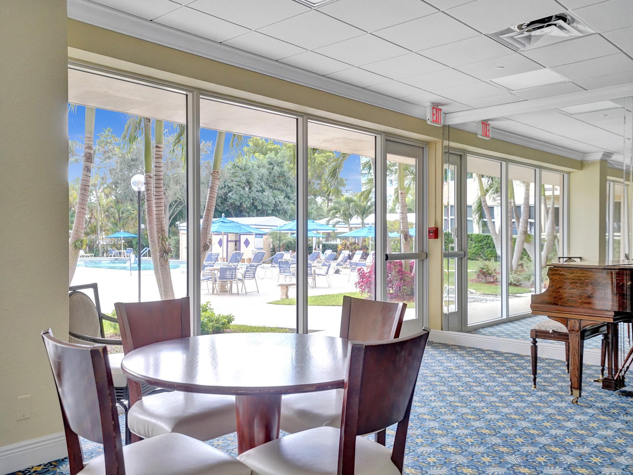 CORAL RIDGE TOWERS SOUTH - Residential