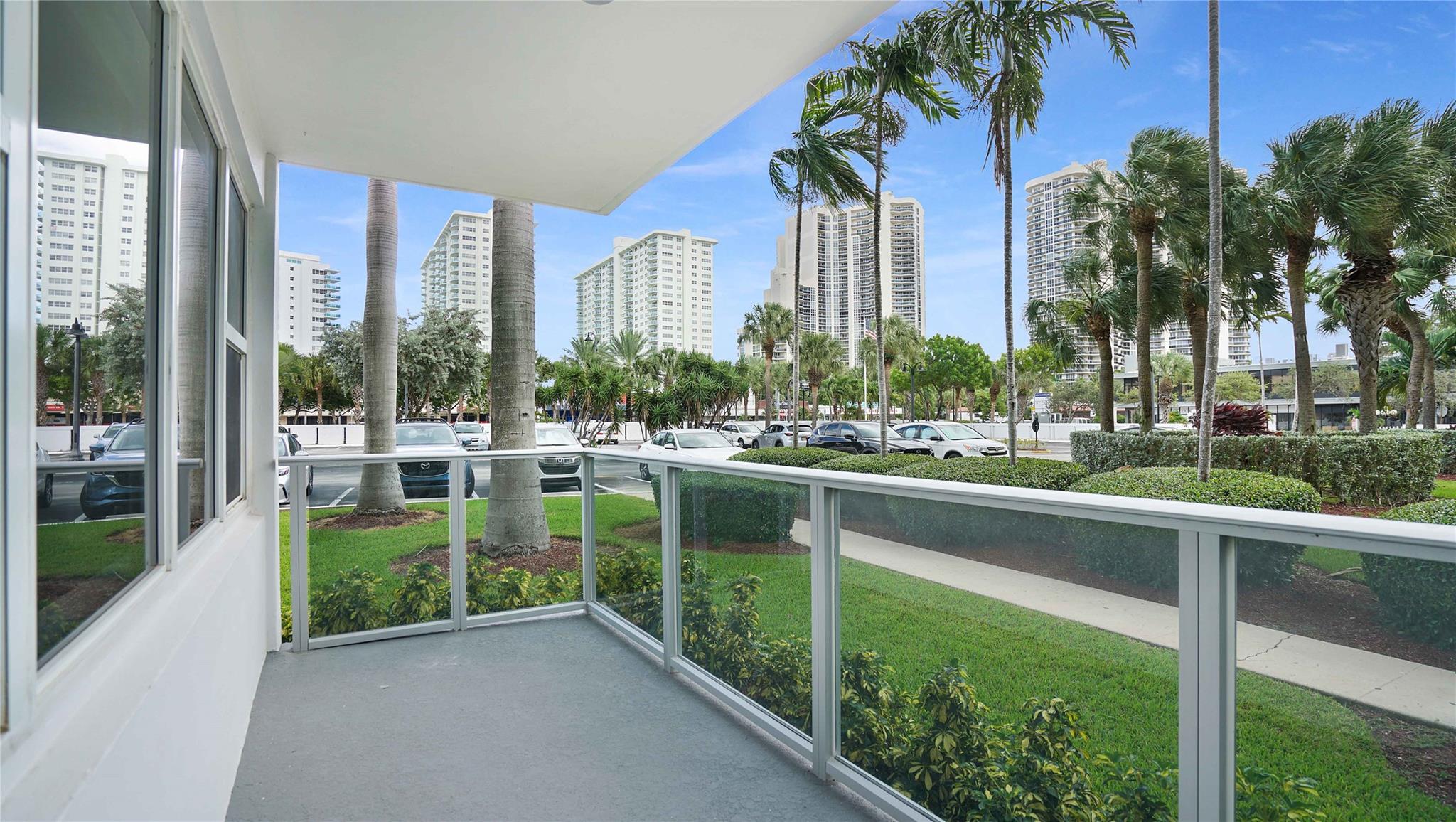 CORAL RIDGE TOWERS SOUTH - Residential