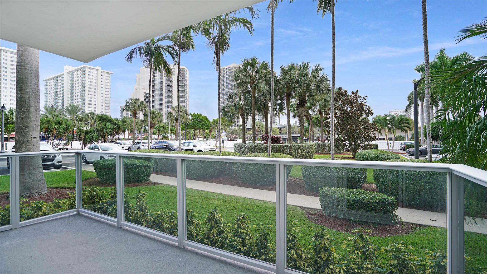 CORAL RIDGE TOWERS SOUTH - Residential
