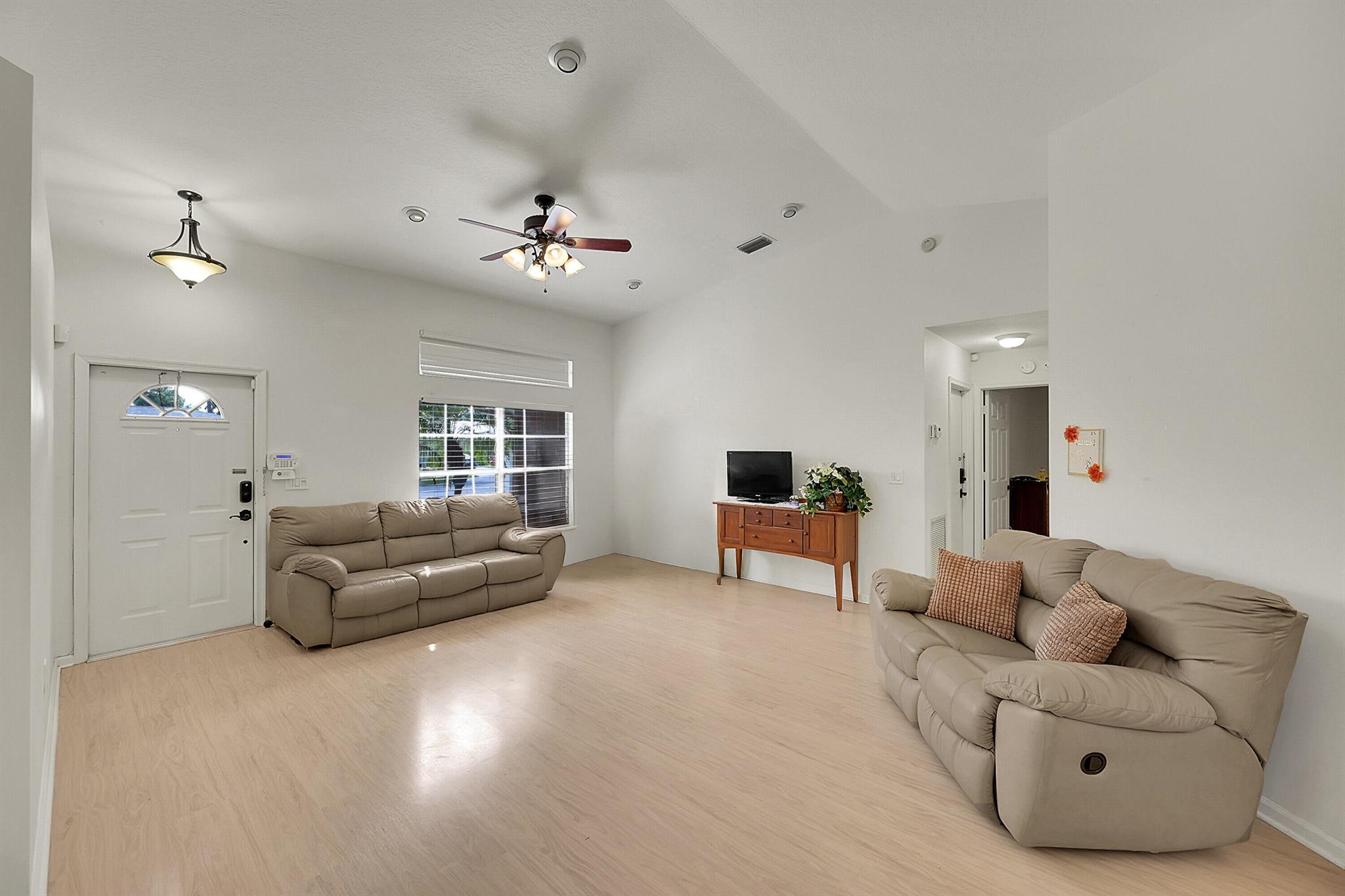 SARATOGA PINES - Residential