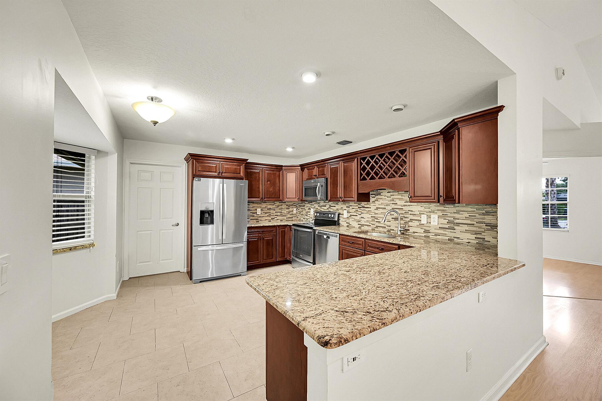 SARATOGA PINES - Residential