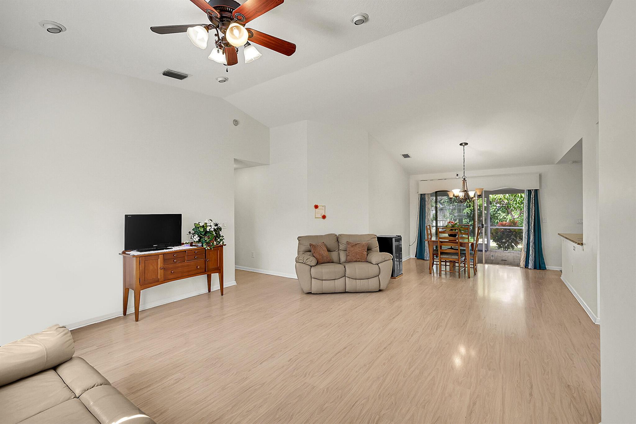 SARATOGA PINES - Residential