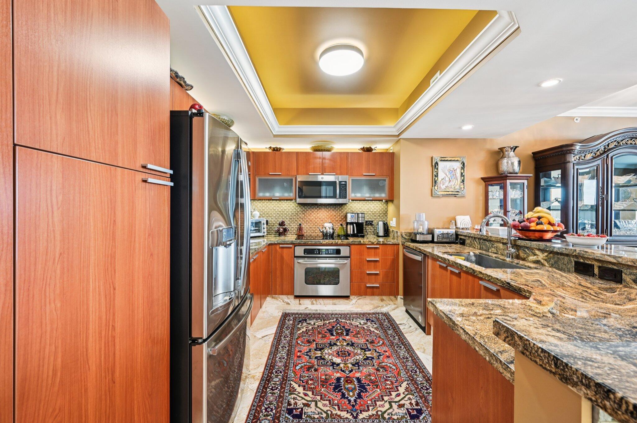 MARINA GRANDE RIVIERA BEA - Residential