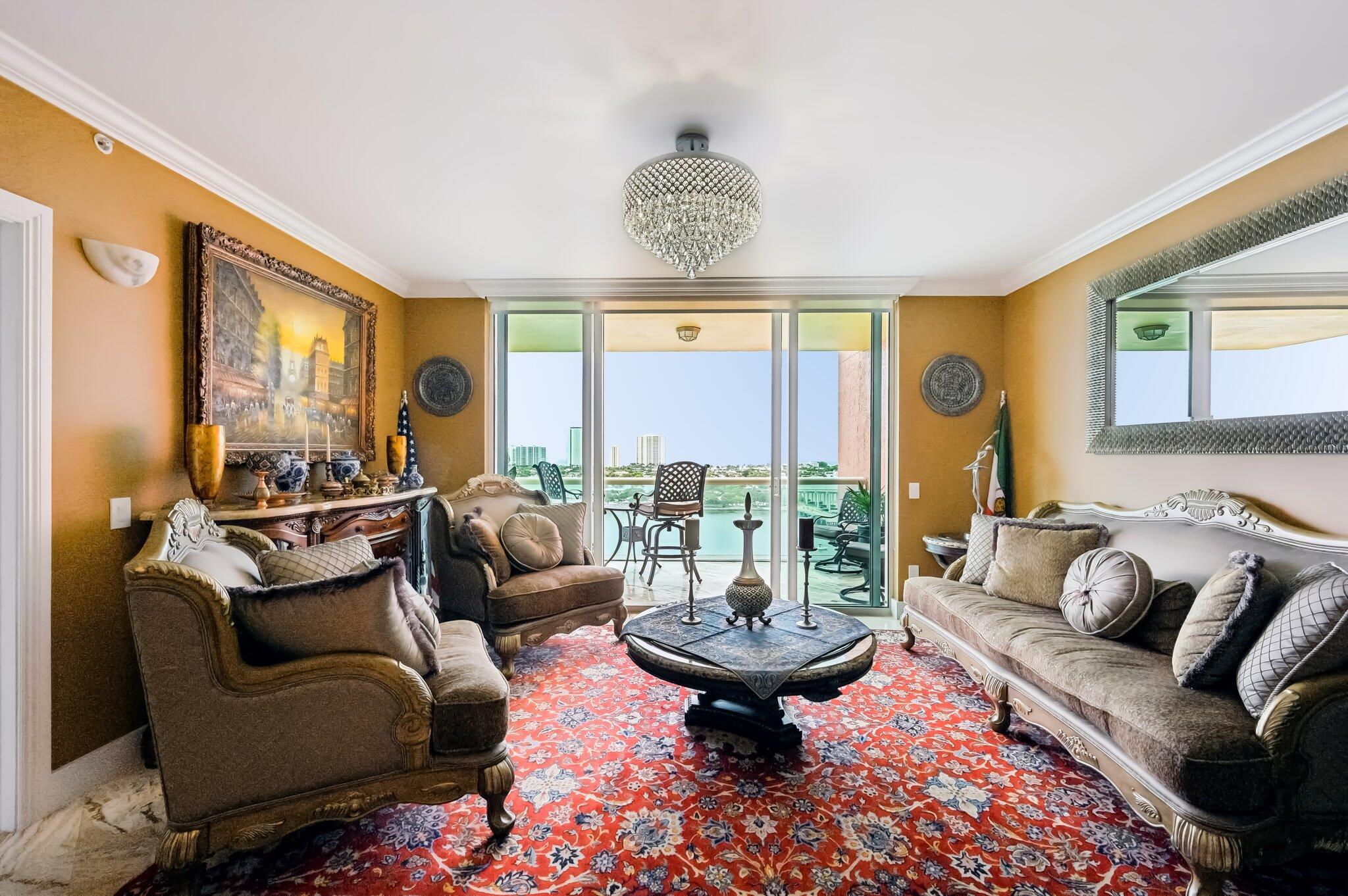 MARINA GRANDE RIVIERA BEA - Residential