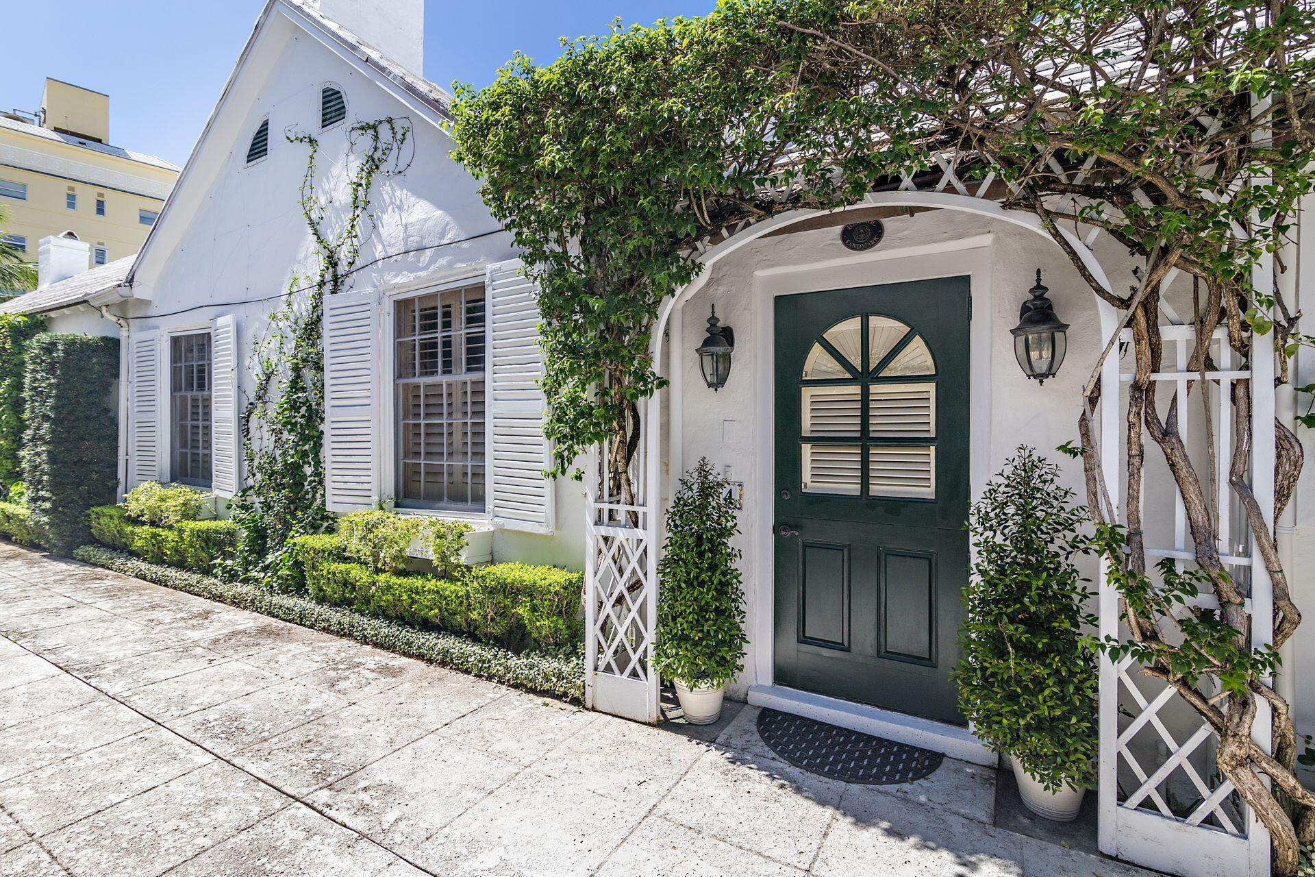 ROYAL PARK - Residential