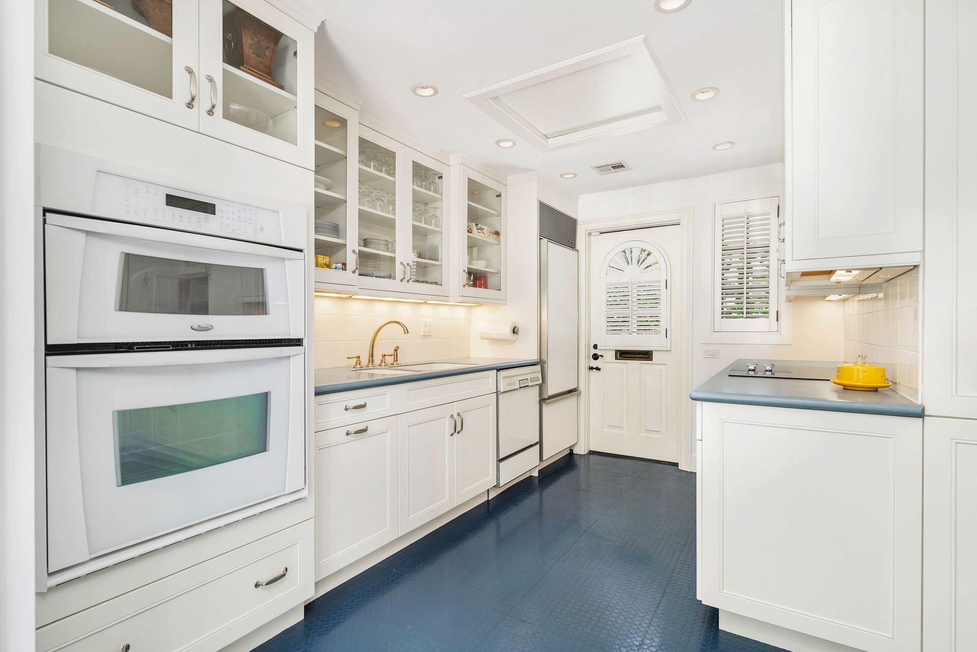 ROYAL PARK - Residential