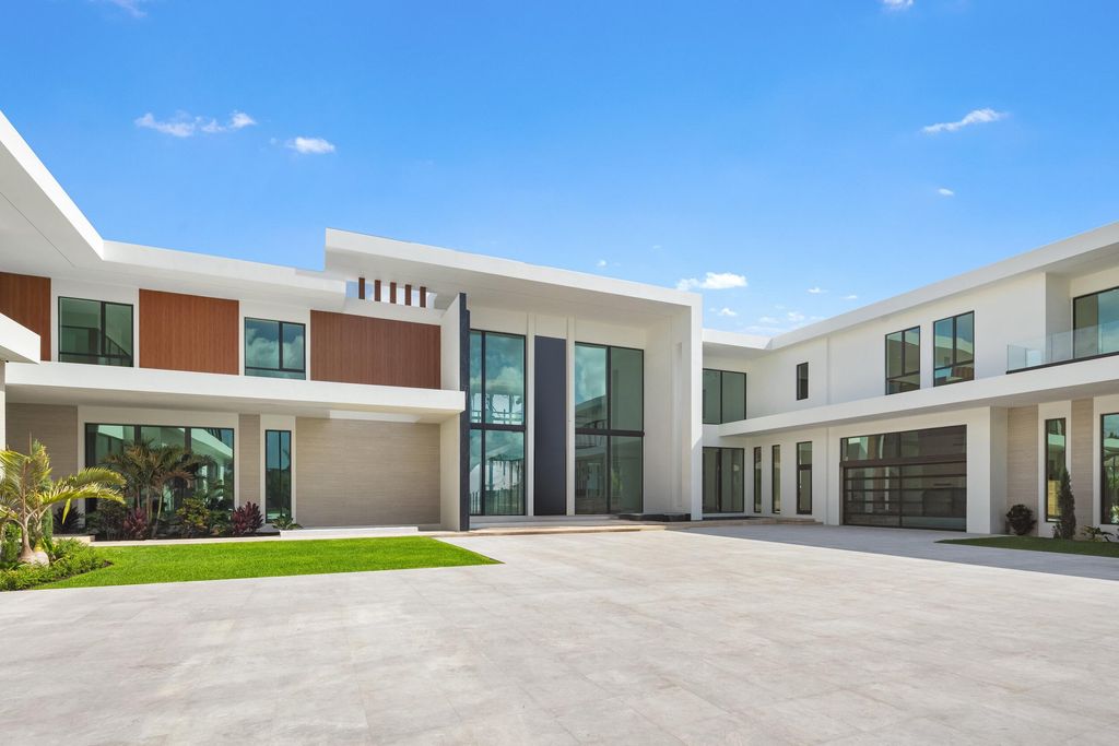 Photo of 16745 Stratford Court, Southwest Ranches, FL 33331 (MLS # B26020653)