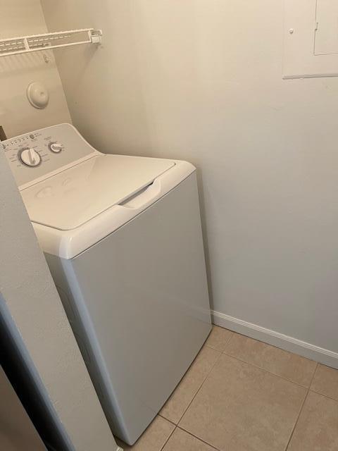 ST ANDREWS AT BOYNTON BEACH CONDOMINIUM - Residential Lease