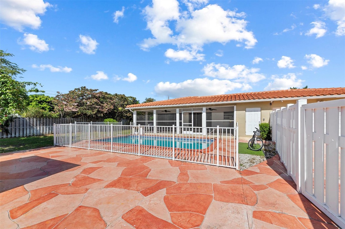 Coral Spgs II 59-49 B - Residential