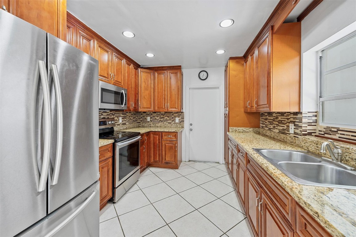 Coral Spgs II 59-49 B - Residential