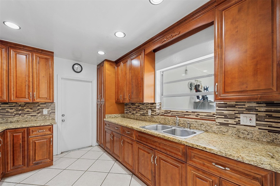 Coral Spgs II 59-49 B - Residential