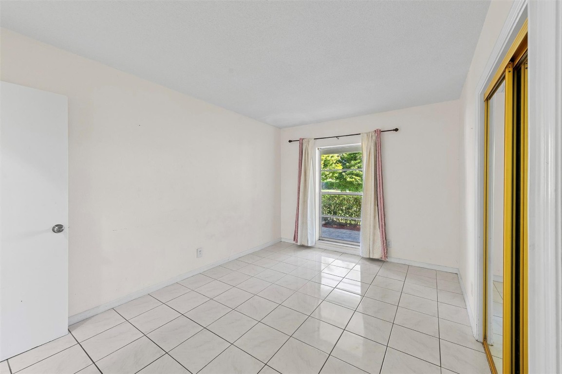 Coral Spgs II 59-49 B - Residential