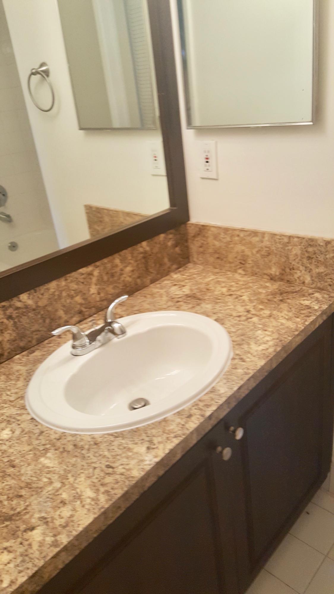 ST ANDREWS AT BOYNTON BEACH CONDO - Residential Lease