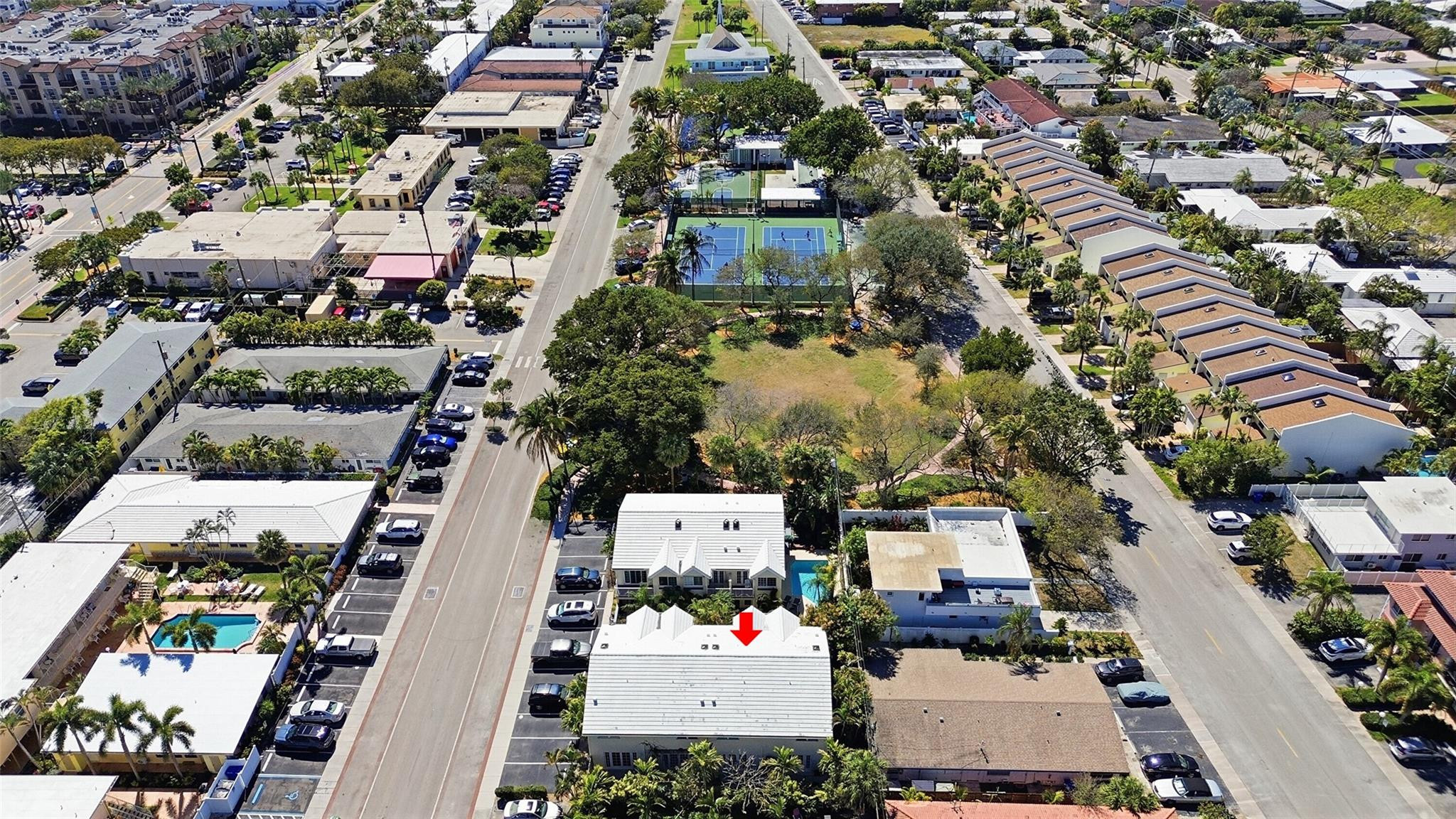 Courtyard on Bougainvilla - Residential Lease
