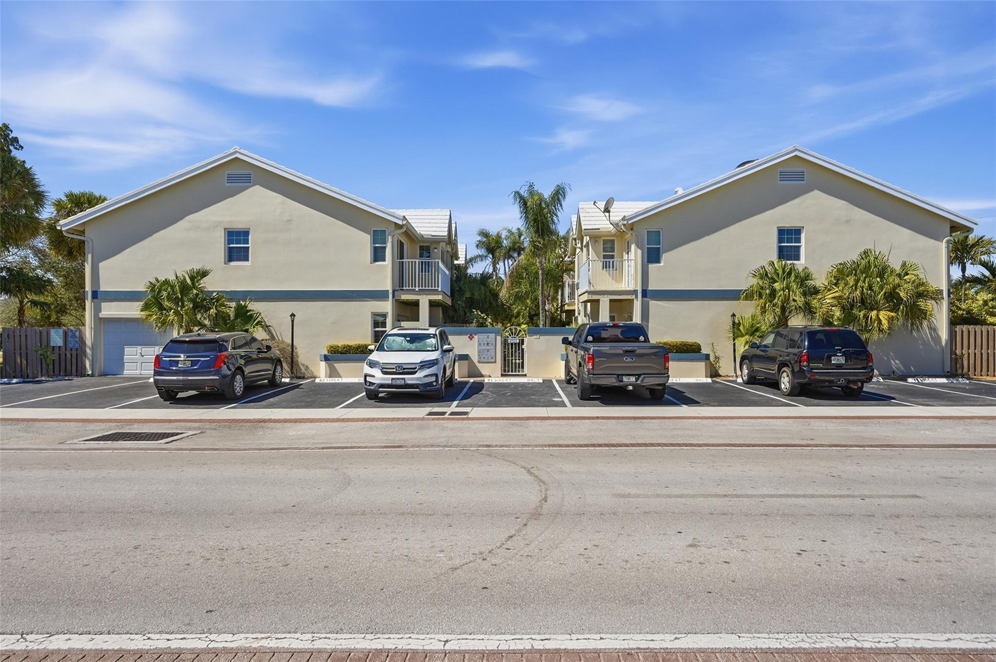 Courtyard on Bougainvilla - Residential Lease