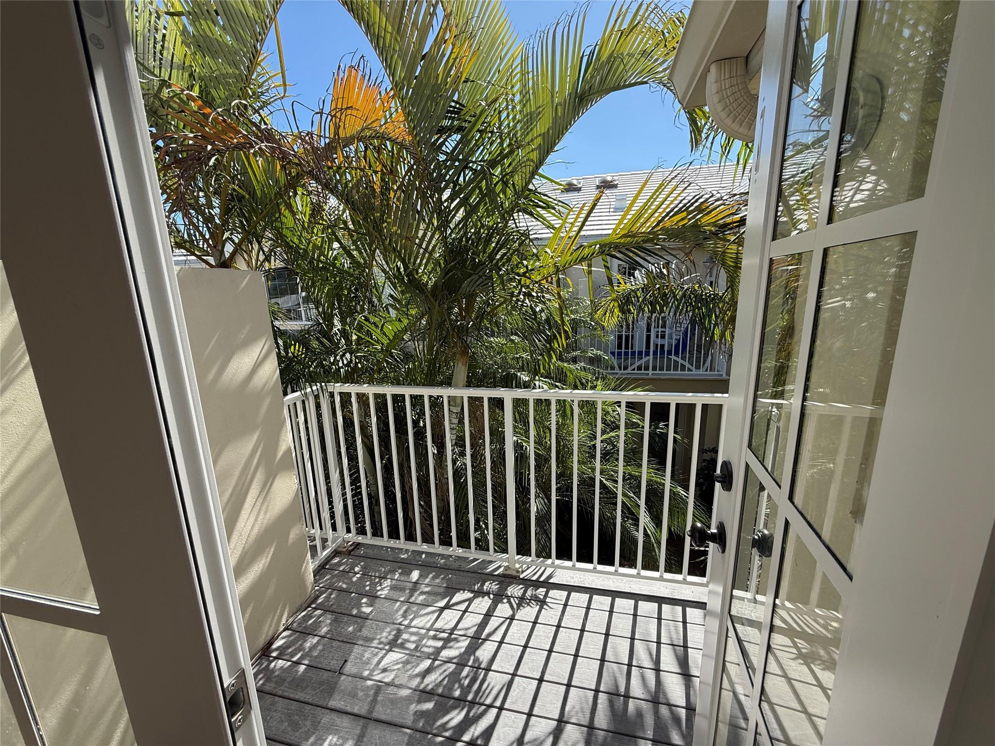 Courtyard on Bougainvilla - Residential Lease