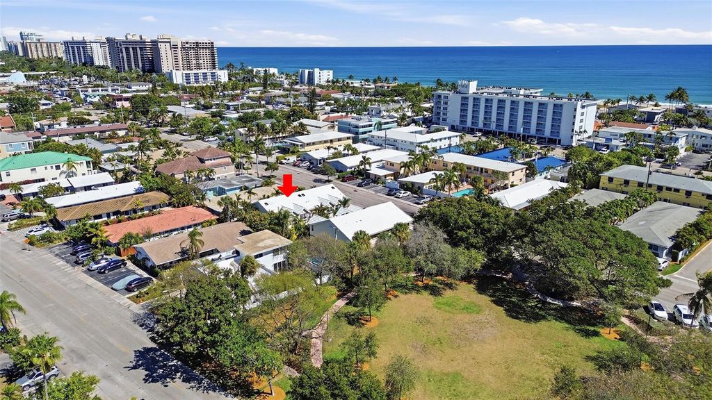 Photo of 4525 Bougainvilla Drive #5, Fort Lauderdale, FL 33308 (MLS # F10551011)