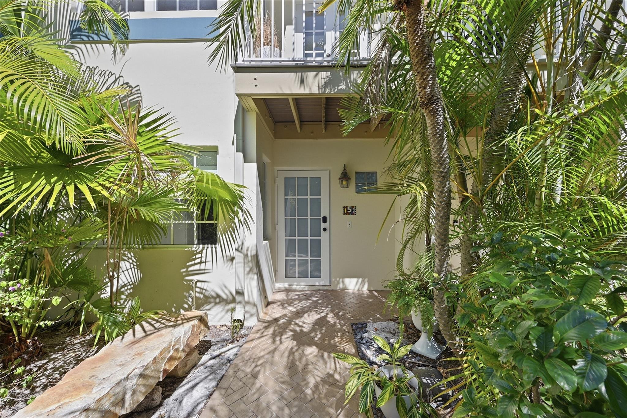 Courtyard on Bougainvilla - Residential Lease